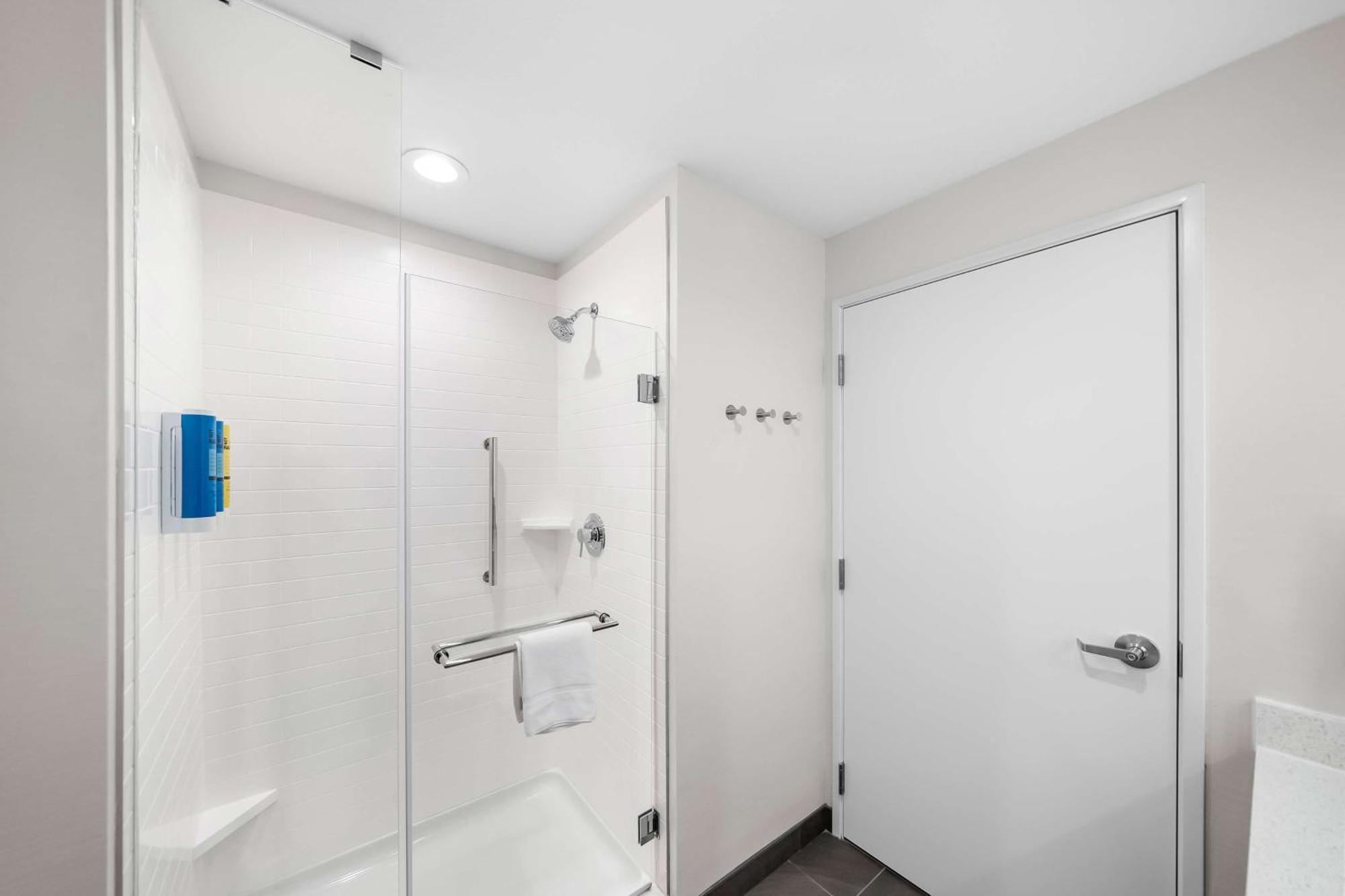 Tru By Hilton Plano Hwy 75 Hotell Exteriör bild
